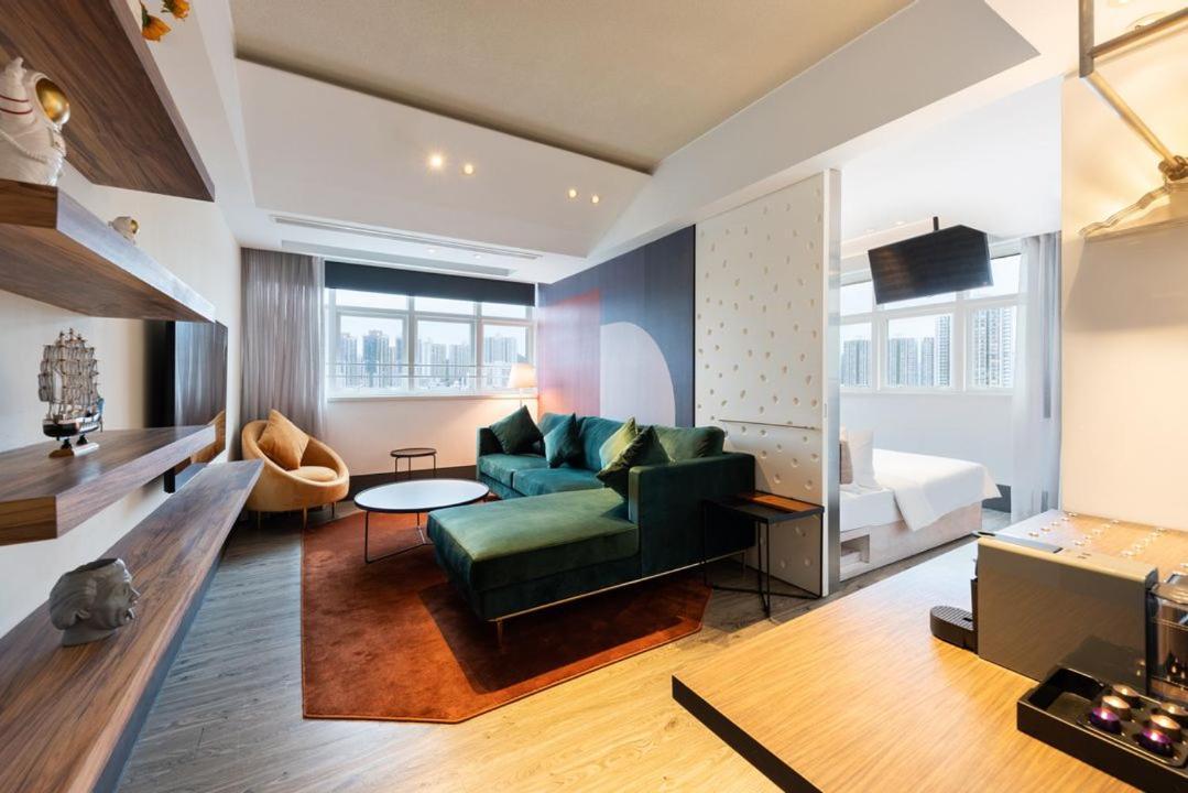 The Aberdeen Harbour By Ovolo Hongkong Exterior foto