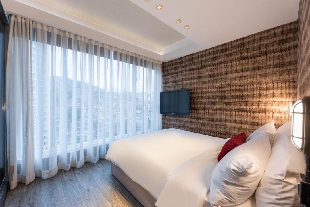 The Aberdeen Harbour By Ovolo Hongkong Exterior foto